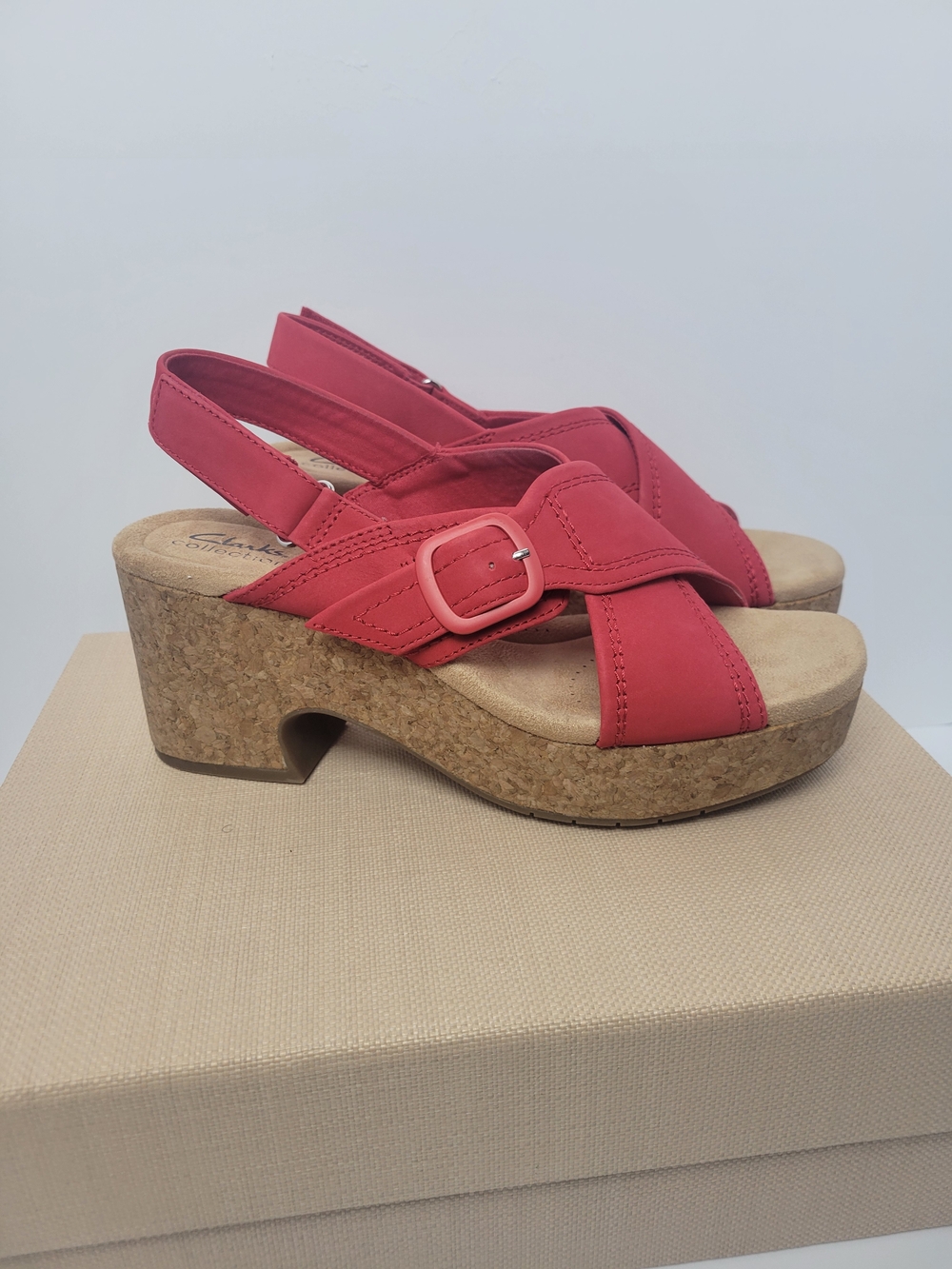 Clarks Nerisa Pace Cherry Nubuck Platform Slingback Sandals